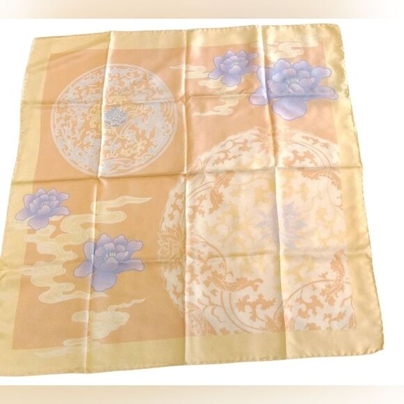 Marja Kurki Large Vintage Floral Silk Scarf w/ Pastel Accents Rolled Hem - Picture 1 of 16